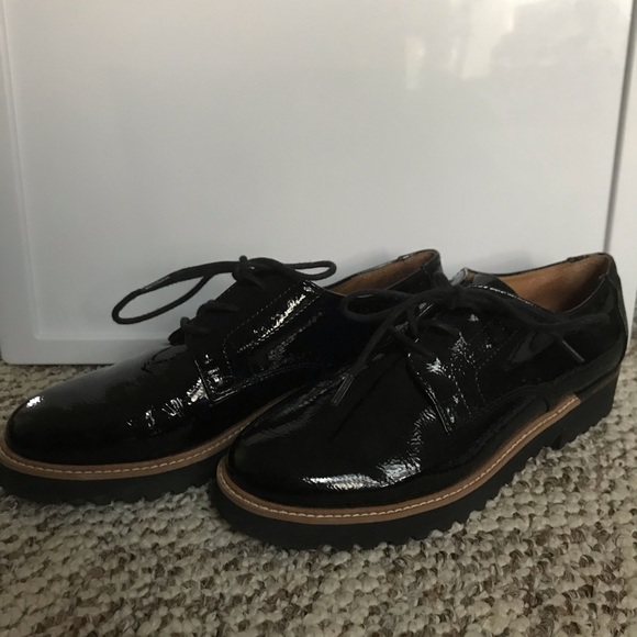 BLACK LACE UP SHOES *Worn Once* - Picture 1 of 1